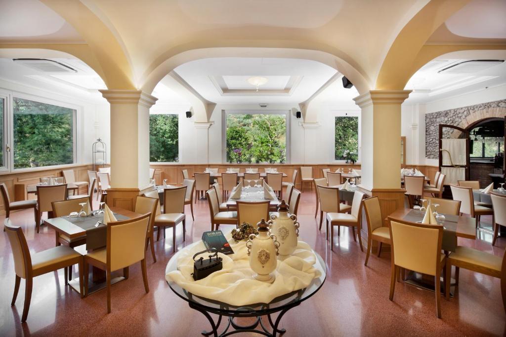 La Macchia Hotel Spoleto Exterior photo